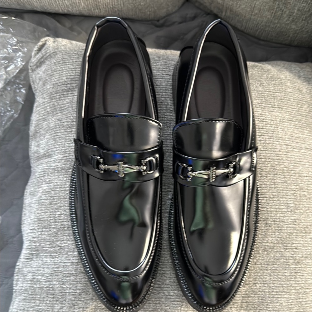 Men's Black Loafers